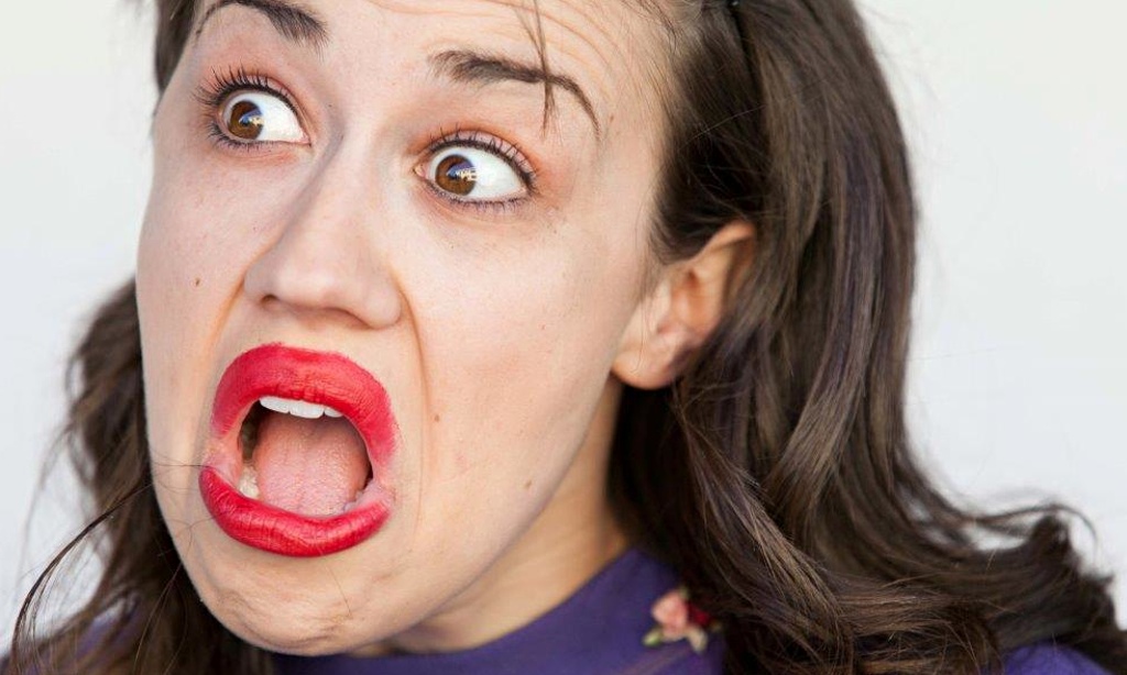 edinburgh-2014-miranda-sings-review-broad-humour-thin-show-stage