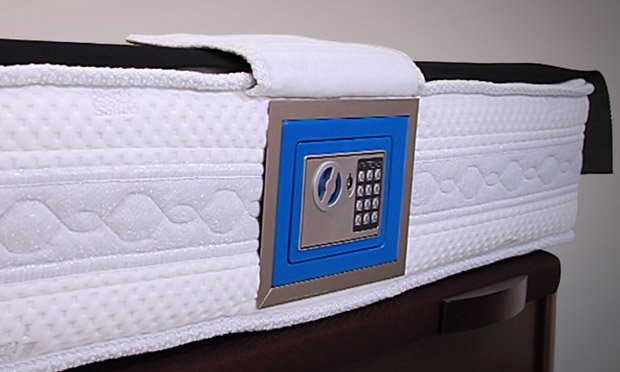 My-Mattress-Savings-Bank-011.jpg