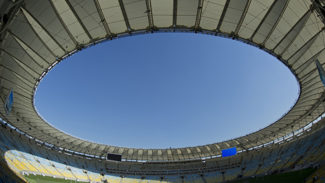 Brazil v England friendly gets green light after Maracanã safety fears - video | Football | SNTV