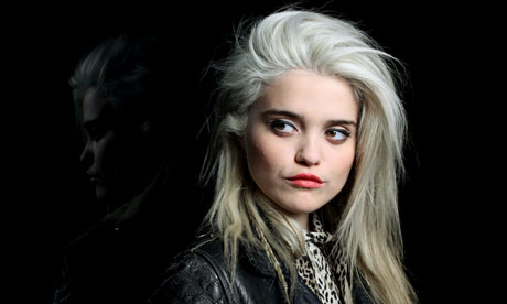 Sky-ferreira-008