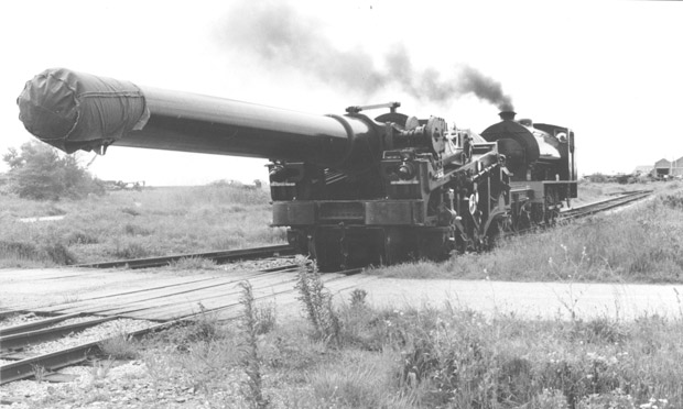 The-18in-railway-howitzer-011.jpg