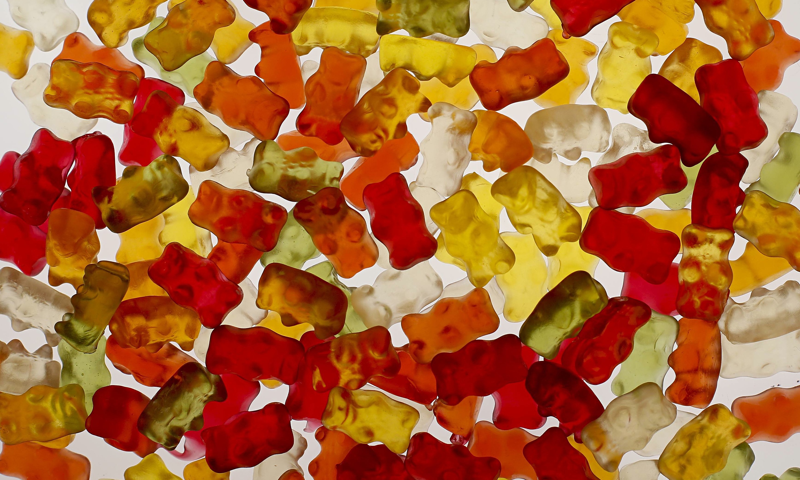 Мармеладные мишки состав. Haribo мармелад мишки. Мармеладные конфеты Харибо. Мармеладки Харибо медвежата. Haribo мармелад золотые мишки.