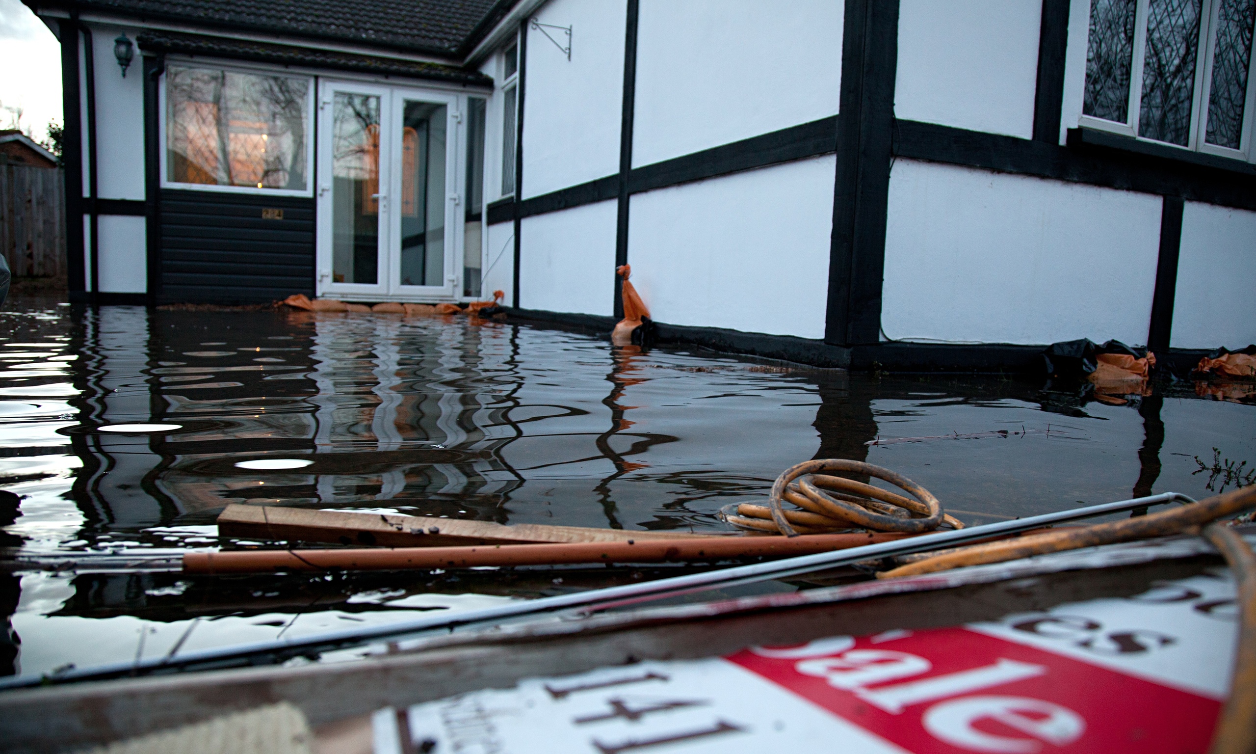 UK floods: severe warnings issued along Thames, with more rain to come ...