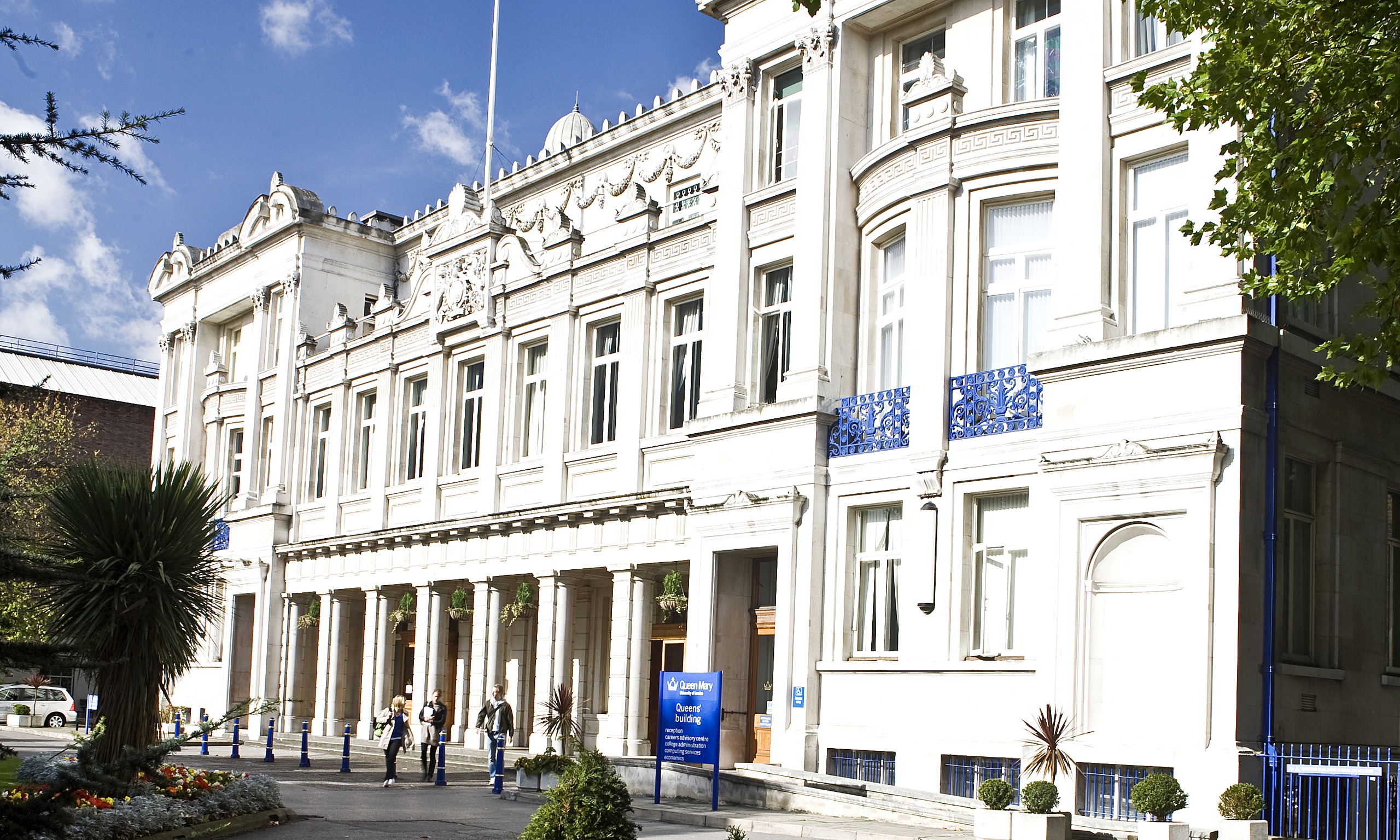 Winner Queen Mary University Of London Higher Education Network