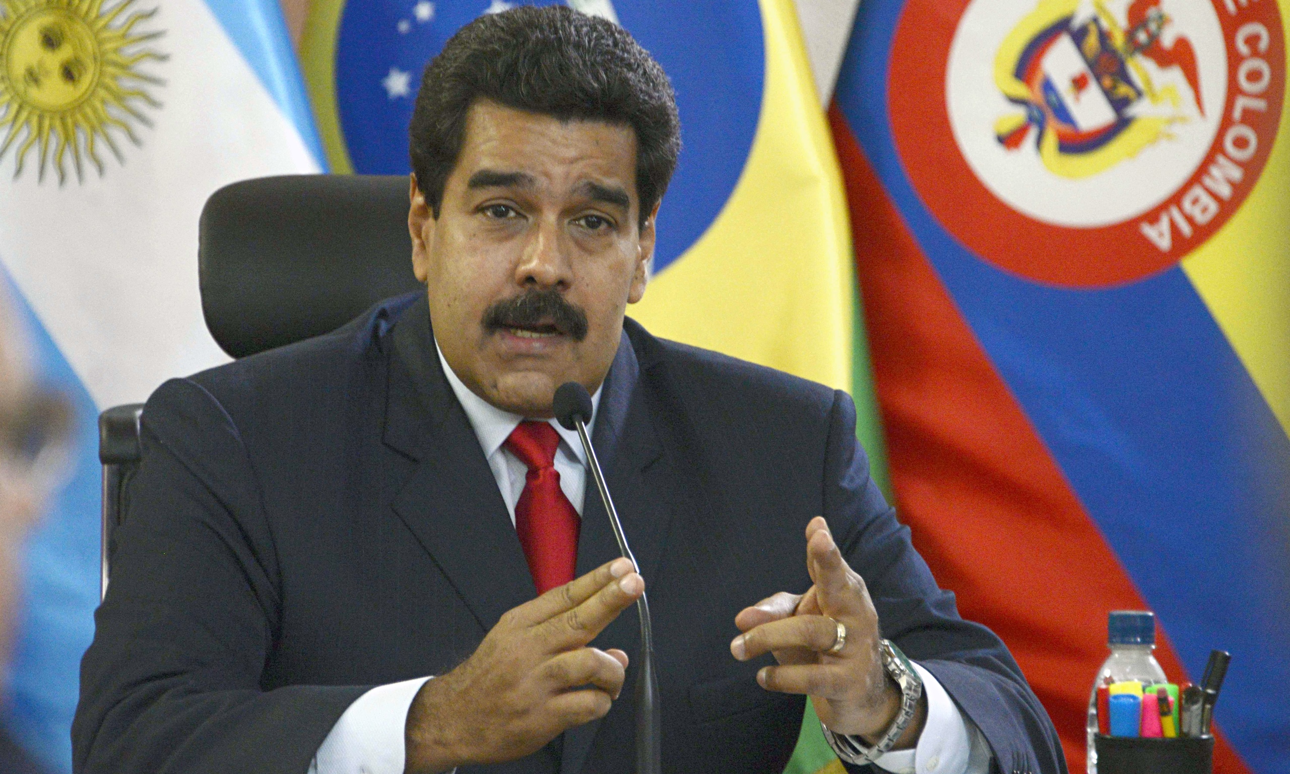 Venezuelan president Nicolás Maduro accuses three generals of plotting ...
