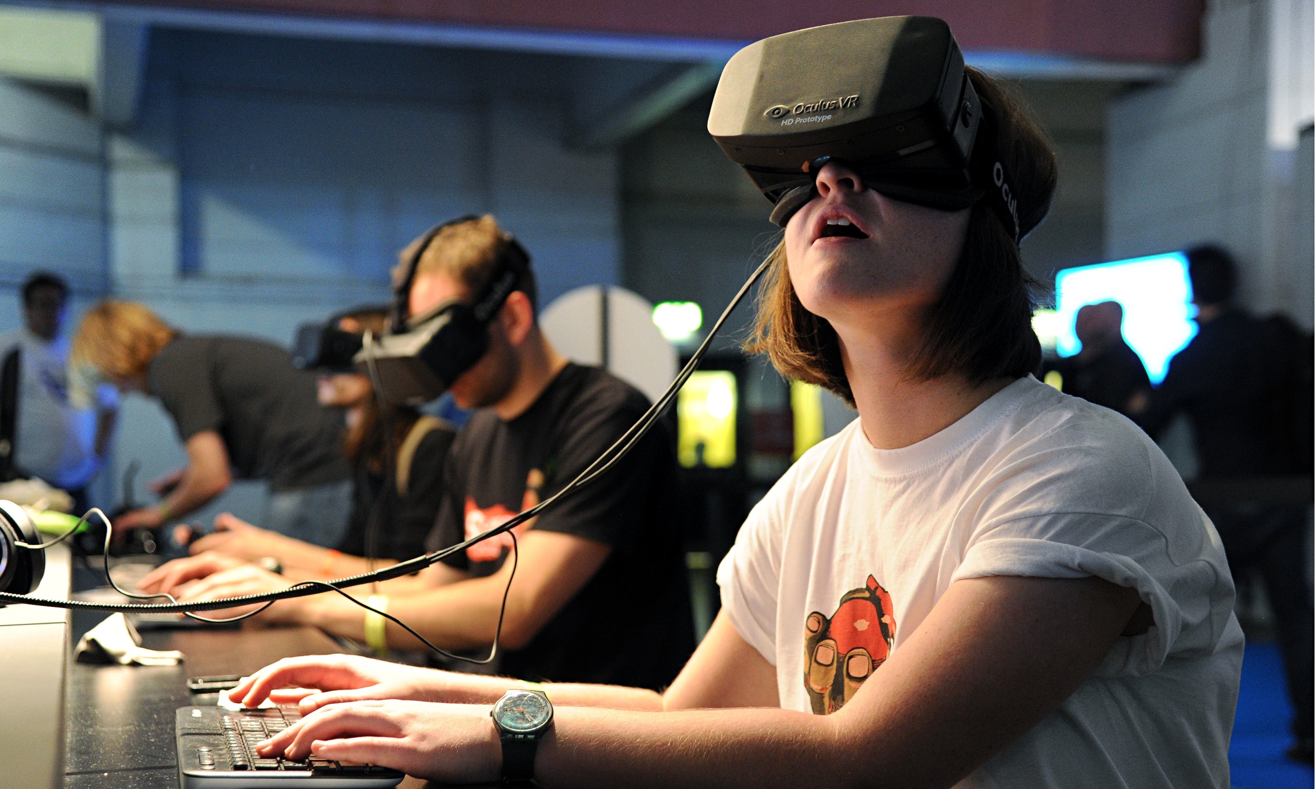 Поиграем в виртуальные игры. Окулюс 3. Виртуальная реальность Окулус. Виртуальная реальность в компьютерных играх. Мультимедиа в компьютерных играх.
