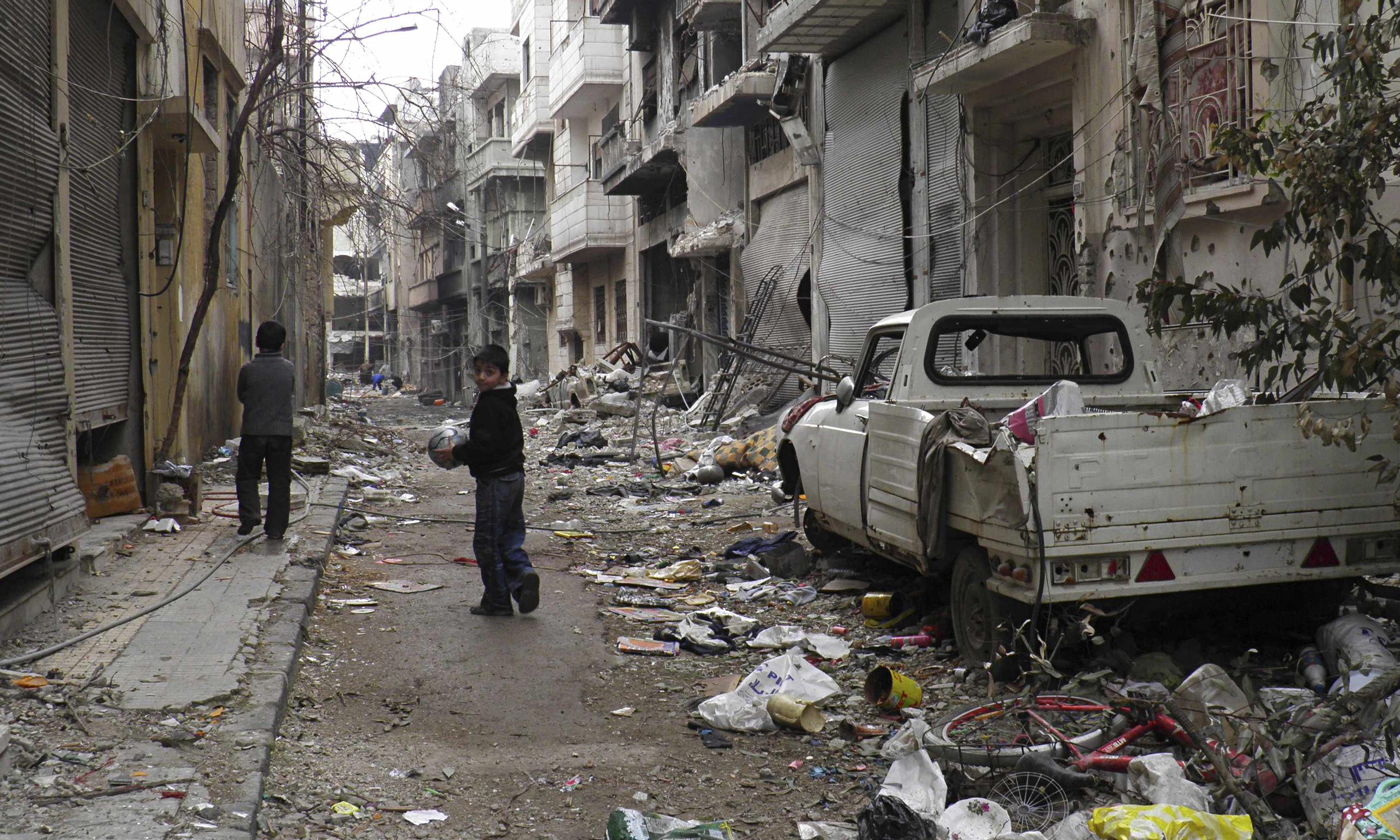 Syrian Rebels Warn Of Potential Homs Massacre As Regime Troops Advance World News The Guardian
