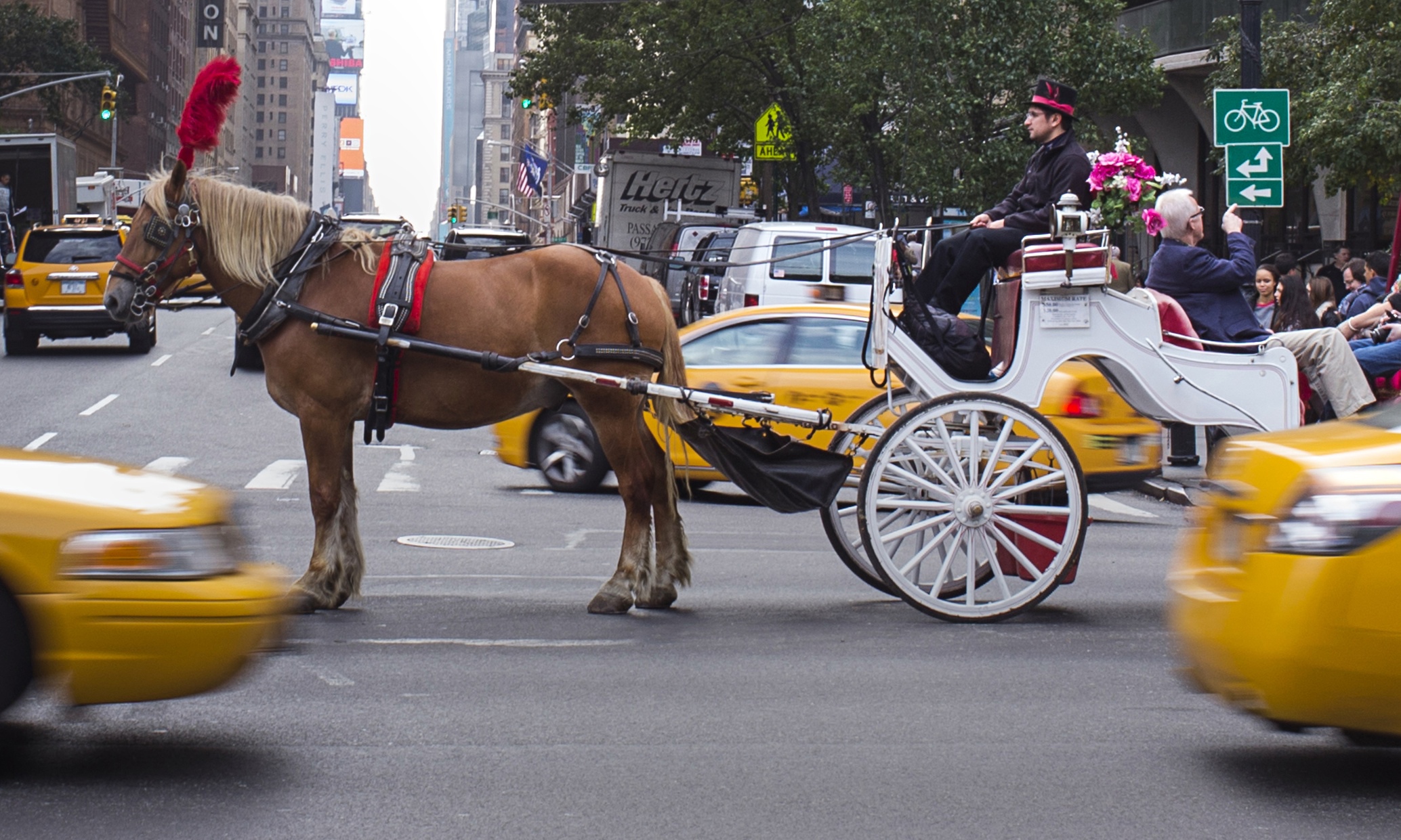 Bill de Blasio takes on Teamsters and Liam Neeson as he tries to ban