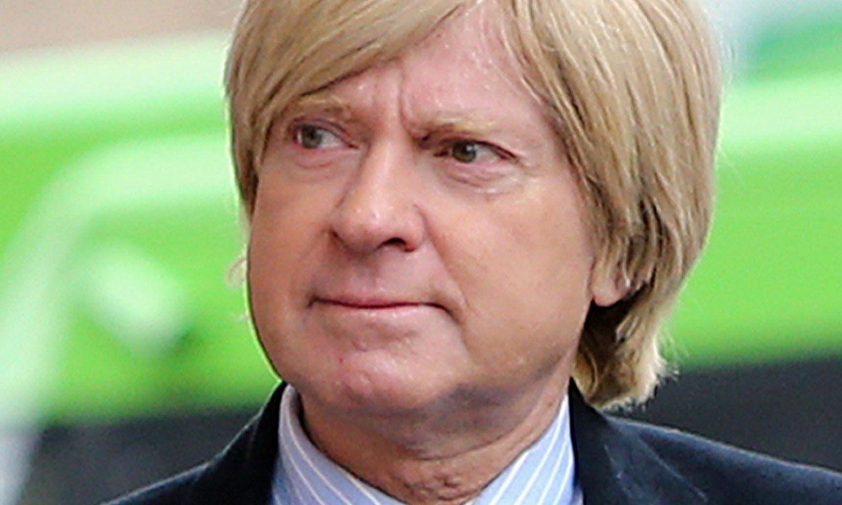 Tory Mp Michael Fabricant Apologises For Tweet Saying He Might Punch