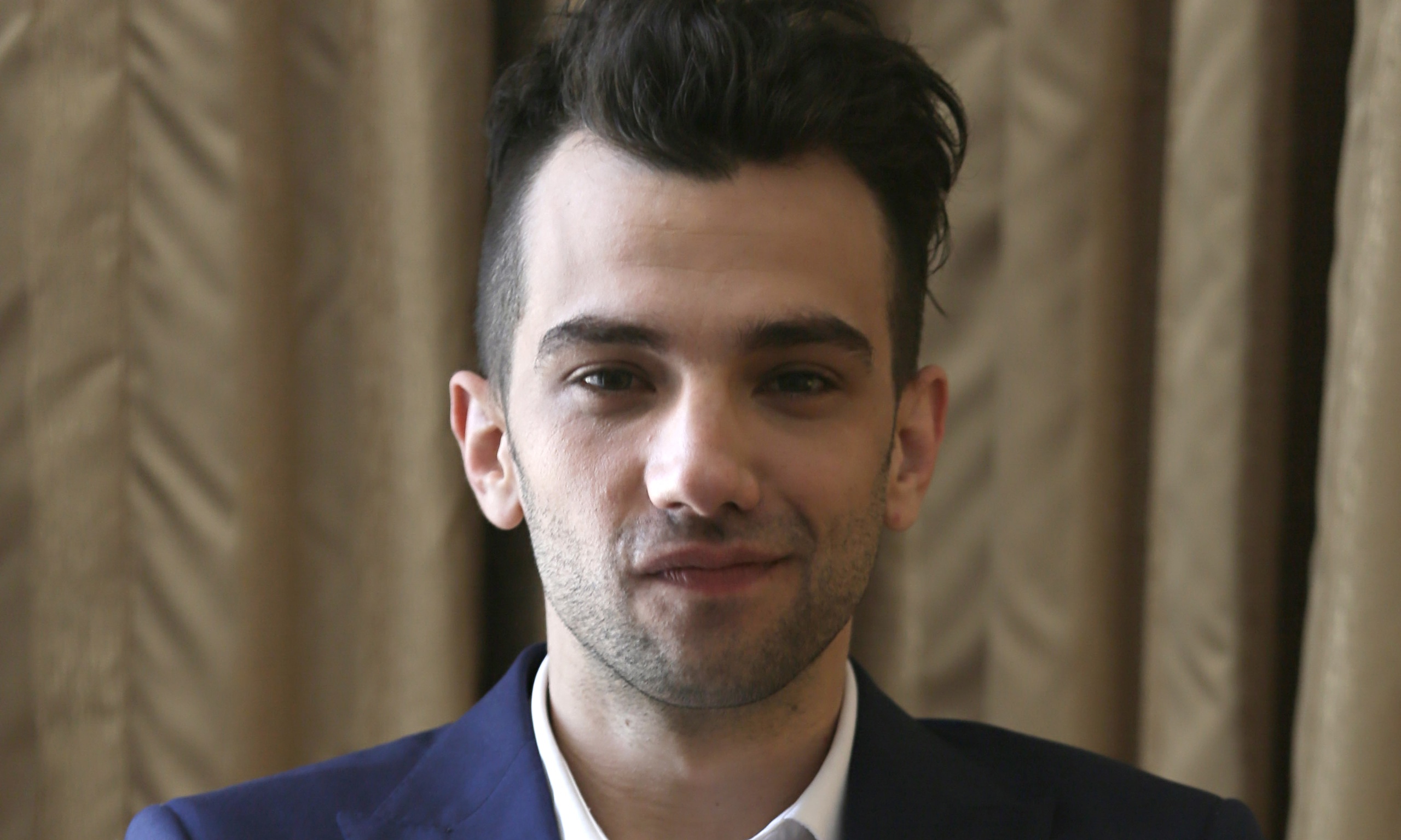 jay-baruchel-we-re-being-reduced-to-a-planet-of-serfs-film-the