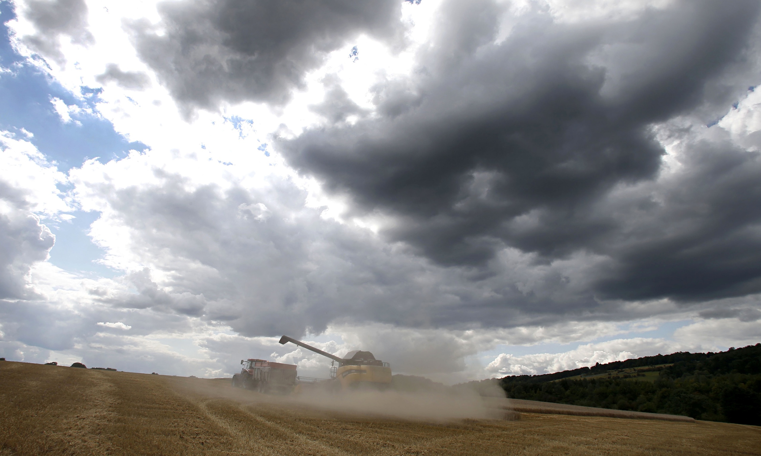 unseasonably-cool-august-weather-suggests-uk-summer-coming-to-a-close