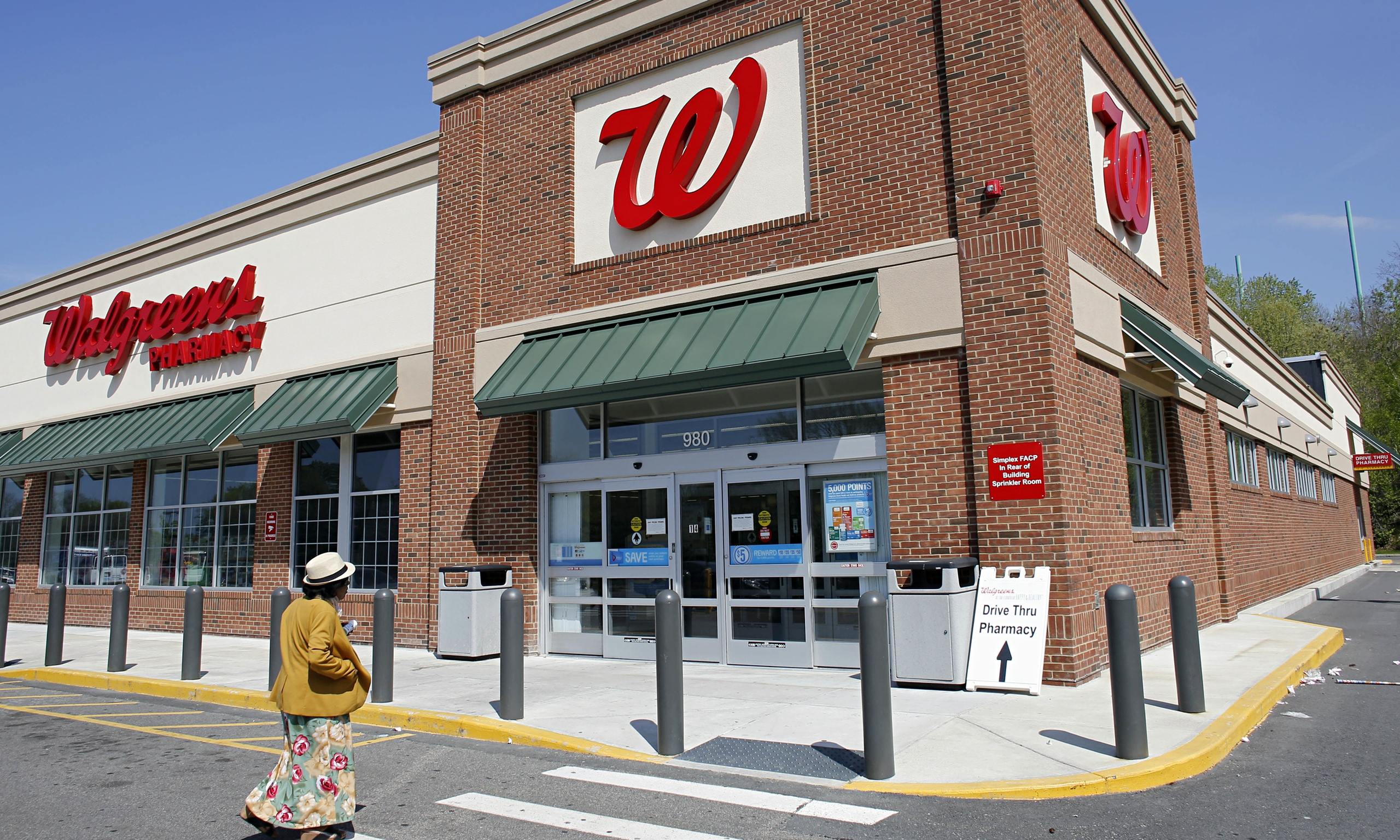 Tax inversion takes a hit as Walgreen Alliance Boots stays ...