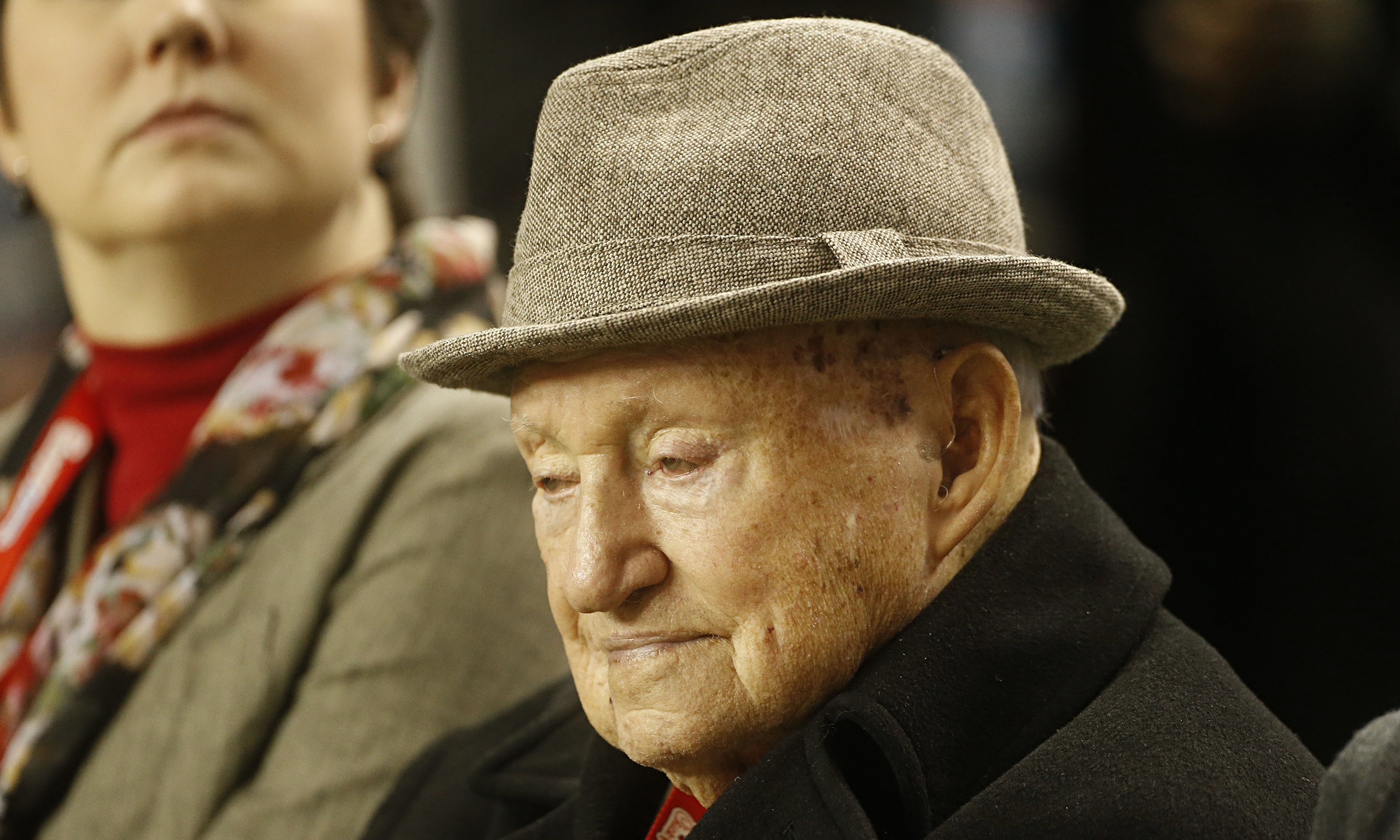 S Truett Cathy Founder Of Restaurant Chain Chick Fil A Dies Aged 93 Us News The Guardian