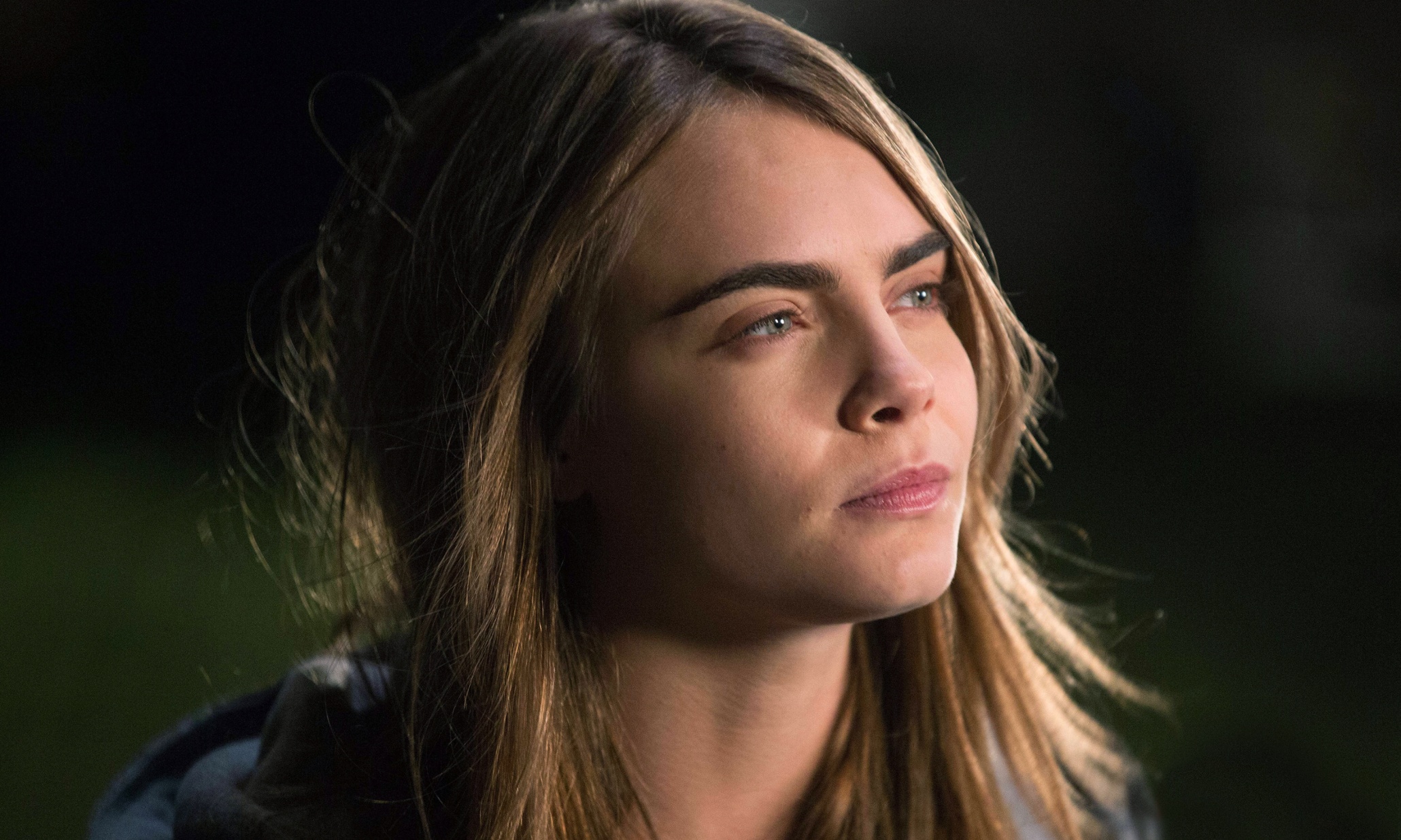 Cara Delevingne in Paper Towns.2060 x 1236