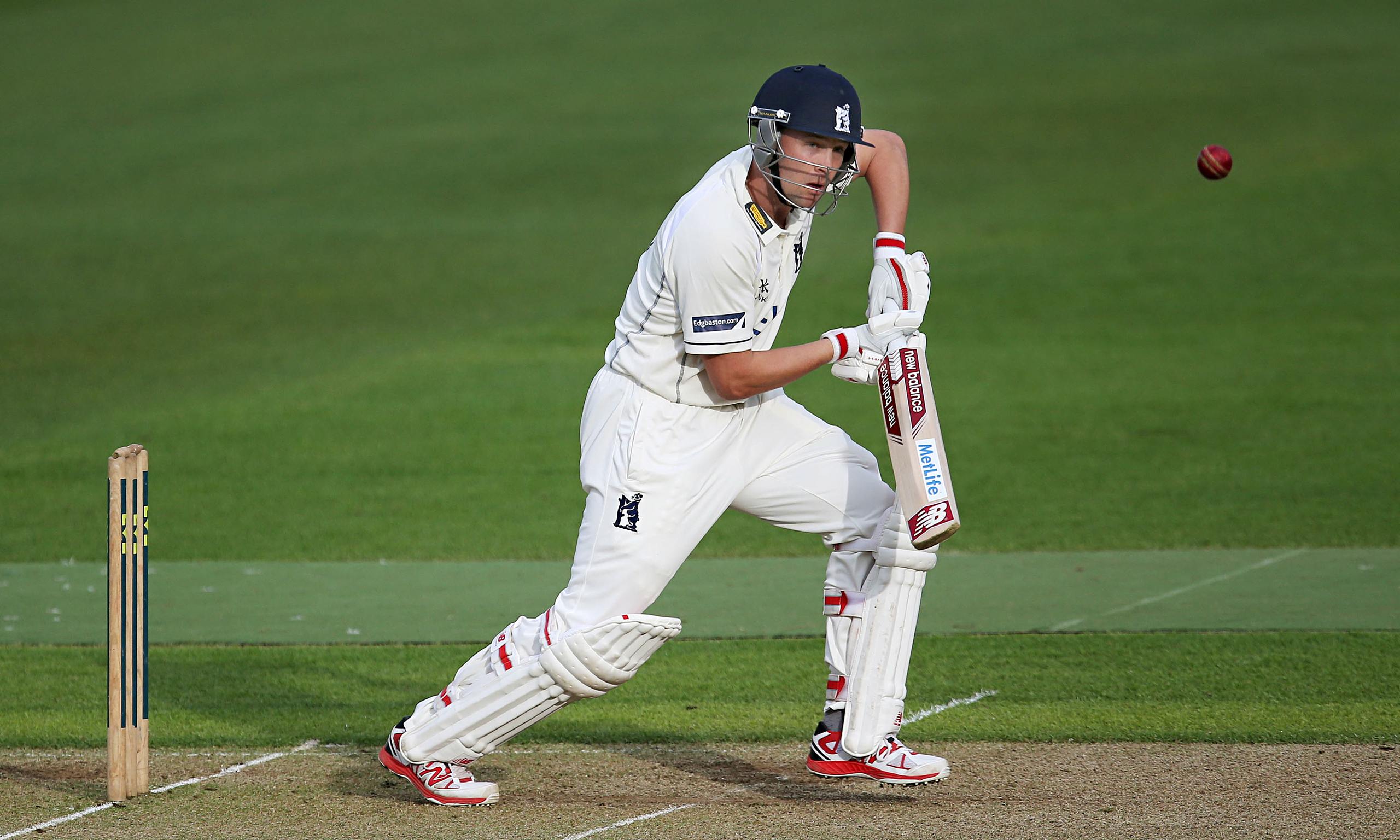 Warwickshire's Jonathan Trott fails on return to crease after Ashes exit