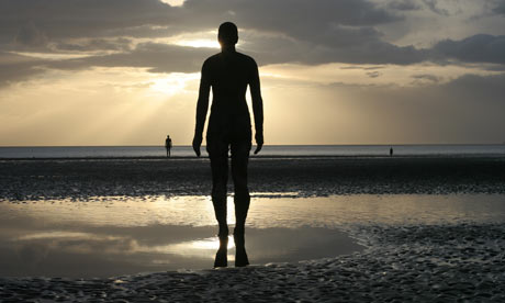 gormley figures crosby beach